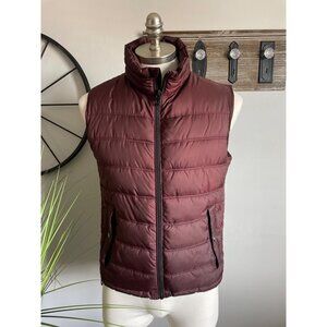 Zara Man Burgundy Puffer Vest Medium Lightweight Quilted Style With Front Zip &